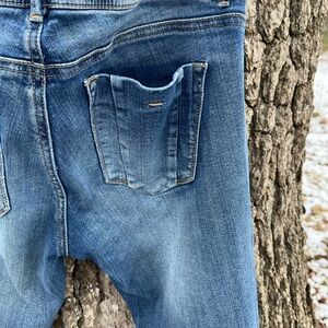 ⭐️NAF NAF Skinny Jean in size 10